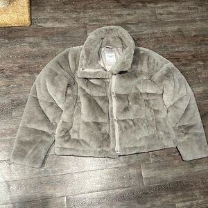 Brand new Abercrombie and Fitch mini puffer
